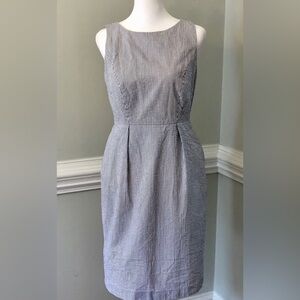 Brooks Brothers Navy Seersucker Sleeveless Crew Neck Dress with Hidden Pockets